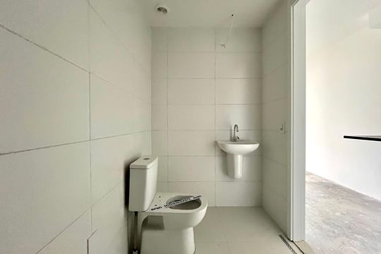 Banheiro de apartamento à venda com 1 quarto, 27m² em Vila Clementino, São Paulo