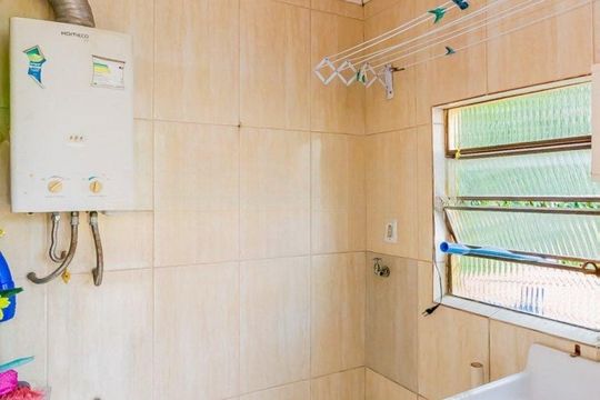 Área de serviço de casa para alugar com 2 quartos, 112m² em São José, Porto Alegre