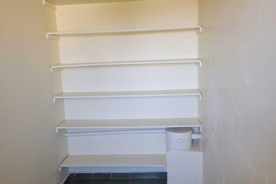 Despensa de casa de condomínio para alugar com 3 quartos, 300m² em Jardim Atlatico, Goiânia