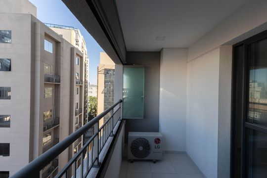 Varanda  de kitnet/studio para alugar com 1 quarto, 27m² em Tucuruvi, São Paulo