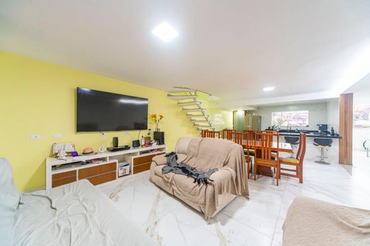 Casa para alugar com 5 quartos, 370m² em Campestre, Santo André