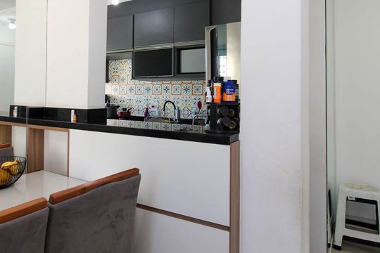 Cozinha/Área de serviço de apartamento à venda com 2 quartos, 48m² em Campo Limpo, São Paulo
