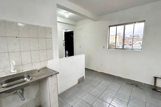 Cozinha de apartamento para alugar com 2 quartos, 75m² em Jardim Baruch, Guarulhos