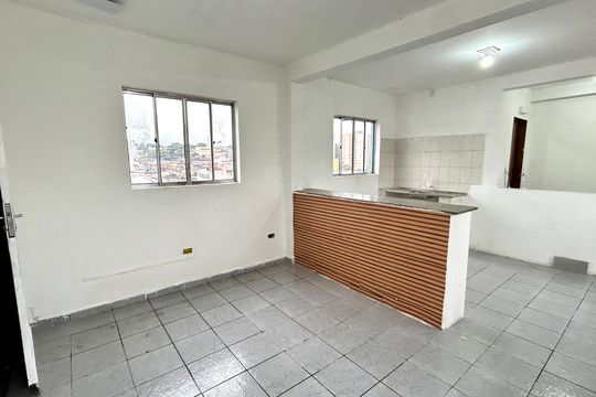 Apartamento para alugar com 2 quartos, 75m² em Jardim Baruch, Guarulhos