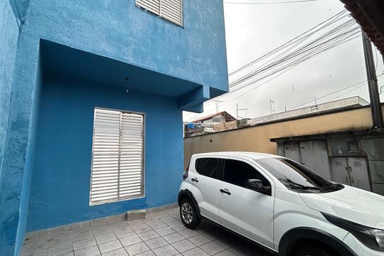 Garagem de apartamento para alugar com 2 quartos, 75m² em Jardim Baruch, Guarulhos
