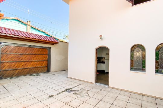Quintal de casa à venda com 3 quartos, 250m² em Engenheiro Goulart, São Paulo