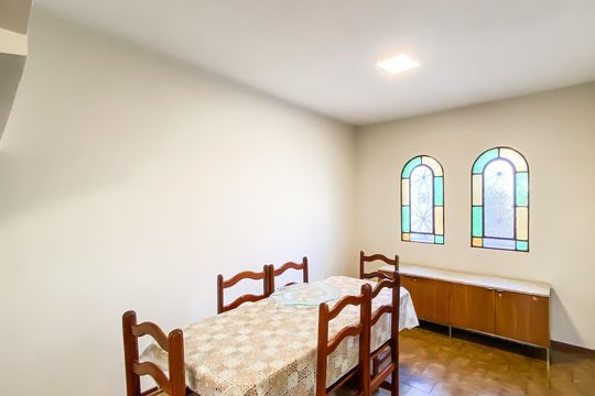 Sala  de casa à venda com 3 quartos, 250m² em Engenheiro Goulart, São Paulo