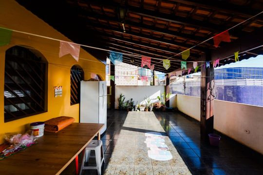 Varanda da Sala de casa à venda com 4 quartos, 230m² em Vila Ristori, Guarulhos