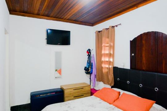 Edícula  de casa à venda com 4 quartos, 230m² em Vila Ristori, Guarulhos