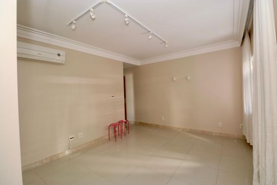 Sala de apartamento para alugar com 3 quartos, 82m² em Itaigara, Salvador