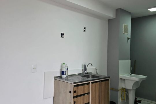 Cozinha e Área de Serviço de apartamento para alugar com 2 quartos, 36m² em Vila das Bandeiras, Guarulhos