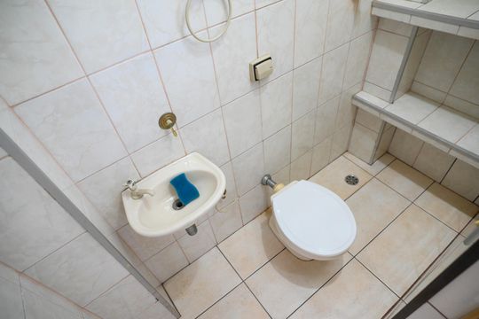 Banheiro de Serviço de apartamento à venda com 3 quartos, 110m² em Jardim Santa Cruz (sacoma), São Paulo