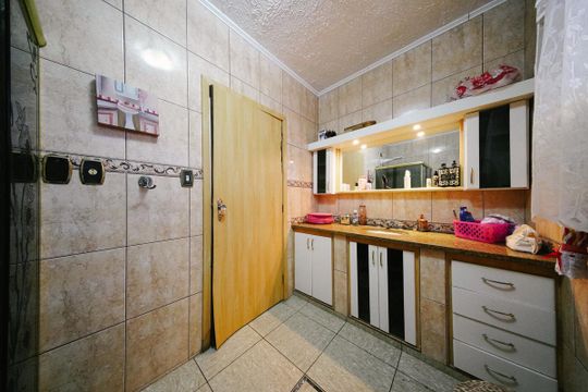 Banheiro de casa para alugar com 3 quartos, 270m² em Jardim Santa Maria, São Paulo