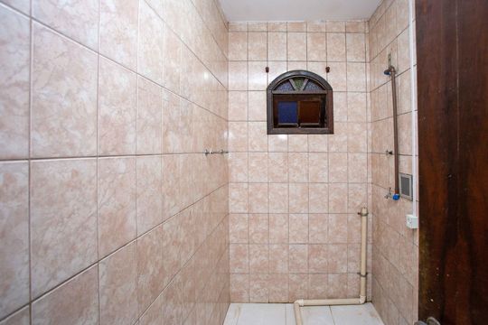 Banheiro 1 de casa à venda com 3 quartos, 160m² em Eldorado, Diadema