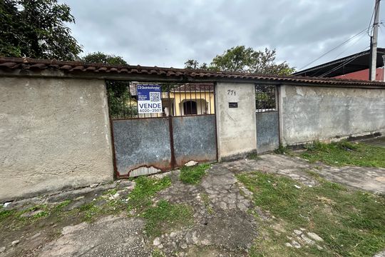 Fachada de casa para alugar com 3 quartos, 105m² em Anchieta, Nilópolis