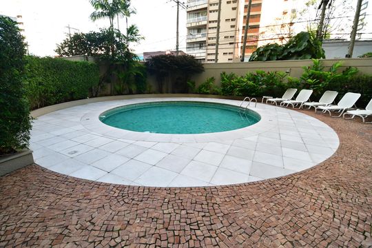 Área comum - Piscina de apartamento à venda com 3 quartos, 380m² em Cambuí, Campinas