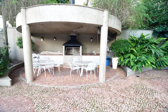 Área comum - Churrasqueira de apartamento à venda com 3 quartos, 380m² em Cambuí, Campinas