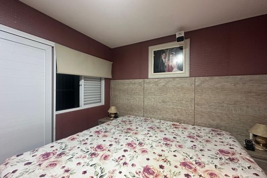 Suite de casa para alugar com 3 quartos, 408m² em Jardim Mutinga, Barueri