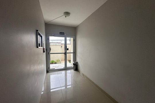 Hall de entrada de apartamento à venda com 3 quartos, 144m² em Jardim Regina Alice, Barueri