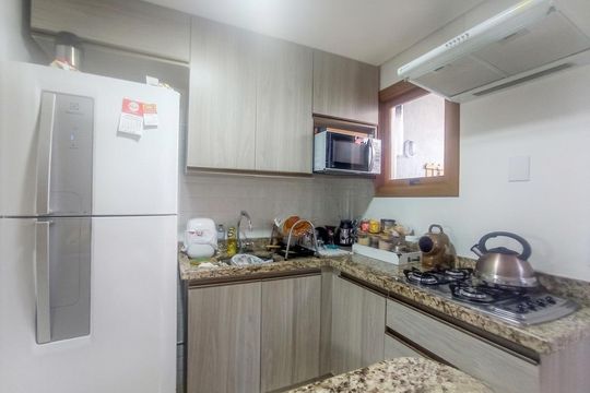 Cozinha de casa de condomínio para alugar com 3 quartos, 113m² em Hípica, Porto Alegre