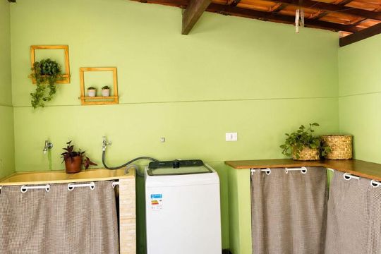 Área de serviço de apartamento para alugar com 4 quartos, 160m² em Jardim Riacho das Pedras, Contagem