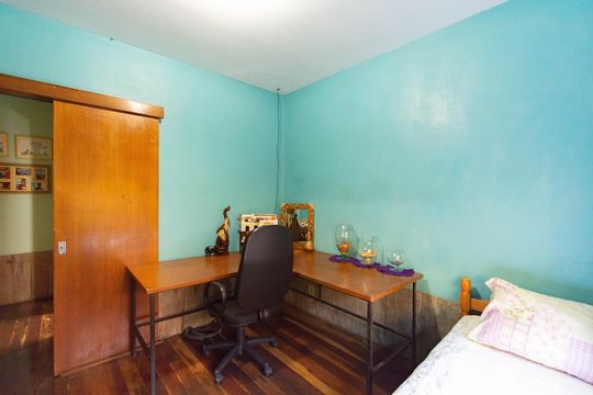 Casa à venda com 3 quartos, 130m² em Olaria, Canoas
