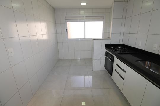 Cozinha de apartamento para alugar com 3 quartos, 90m² em Jardim Sul, São José dos Campos