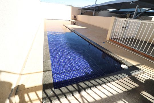 Área comum - Piscina de apartamento para alugar com 2 quartos, 55m² em Residencial Lago Azul, Uberlândia