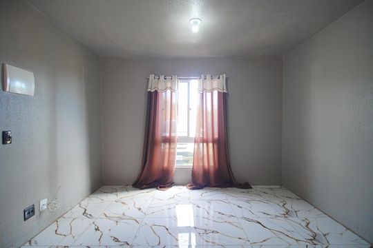 Sala de apartamento à venda com 2 quartos, 42m² em São Miguel, São Leopoldo