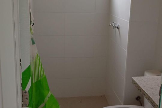 Banheiro de apartamento para alugar com 2 quartos, 75m² em Vila Militar, Barueri