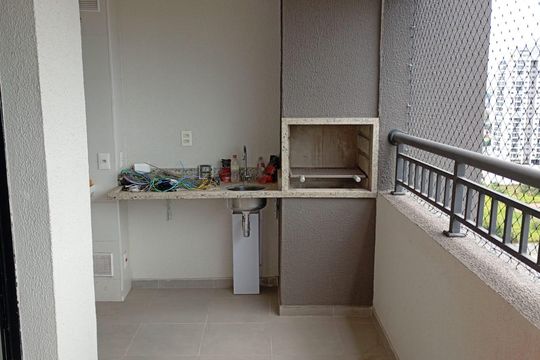 Varanda de apartamento para alugar com 2 quartos, 75m² em Vila Militar, Barueri