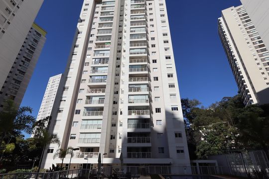 Fachada de apartamento à venda com 2 quartos, 85m² em Vila Andrade, São Paulo