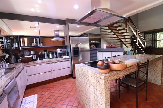 Casa para alugar com 4 quartos, 298m² em Parque dos Lagos, Ribeirão Preto