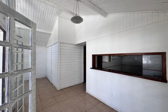 Sala de casa de condomínio para alugar com 3 quartos, 150m² em Ciro Aranha, Rio de Janeiro