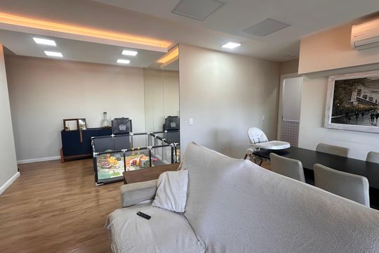 Apartamento para alugar com 2 quartos, 93m² em Jardim Caravelas, São Paulo