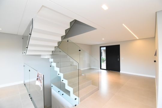 Sala de casa de condomínio à venda com 3 quartos, 187m² em Pilarzinho, Curitiba