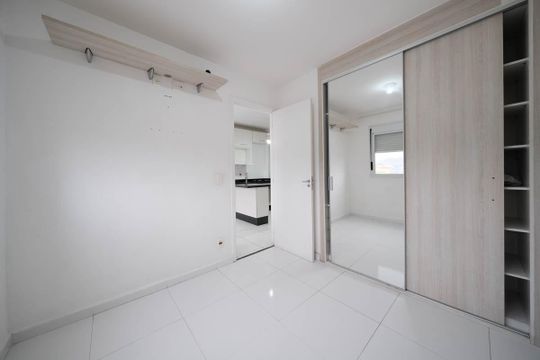 Quarto de apartamento para alugar com 1 quarto, 35m² em Jardim Santa Teresinha, São Paulo