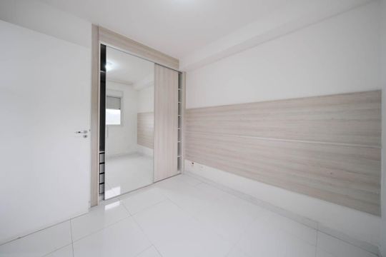 Quarto de apartamento para alugar com 1 quarto, 35m² em Jardim Santa Teresinha, São Paulo