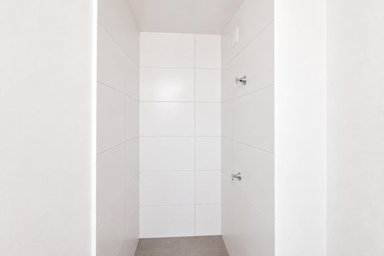 Banheiro  de apartamento para alugar com 2 quartos, 34m² em Jardim Aeroporto, São Paulo