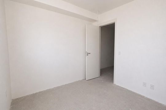 Quarto 1 de apartamento para alugar com 2 quartos, 34m² em Jardim Aeroporto, São Paulo