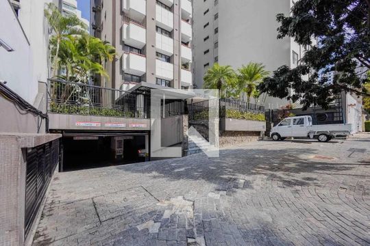 Fachada de apartamento para alugar com 1 quarto, 42m² em Jardim Paulista, São Paulo