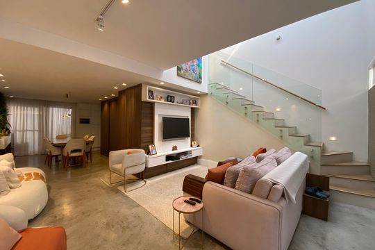 Casa de Condomínio à venda com 3 quartos, 190m² em Cidade São Francisco, São Paulo