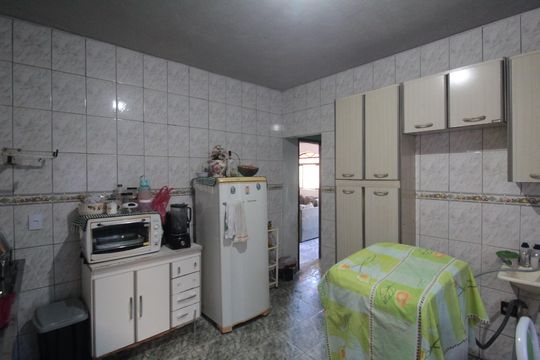 Casa 1 | Cozinha de casa à venda com 2 quartos, 212m² em Tupi A, Belo Horizonte