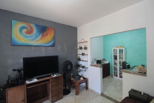 Casa 2 | Sala de casa à venda com 2 quartos, 212m² em Tupi A, Belo Horizonte
