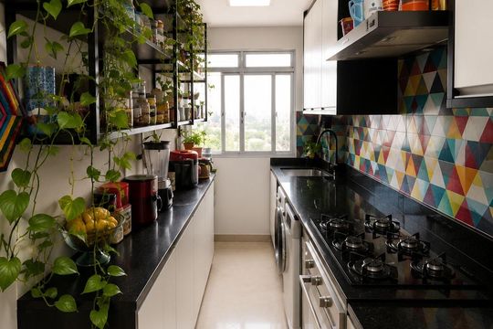 Cozinha de apartamento à venda com 2 quartos, 44m² em Vila Penteado, São Paulo