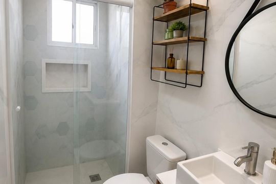 Banheiro de apartamento à venda com 2 quartos, 44m² em Vila Penteado, São Paulo