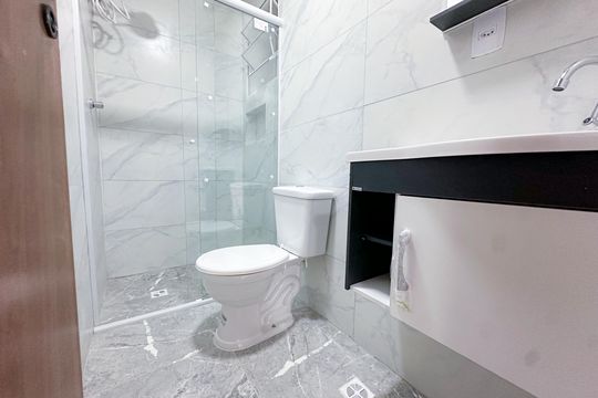 Banheiro de apartamento para alugar com 1 quarto, 30m² em Lapa, São Paulo