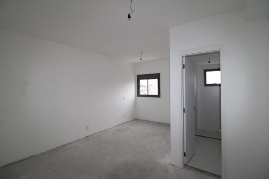 Quarto 1 de apartamento à venda com 3 quartos, 243m² em Santana, São Paulo