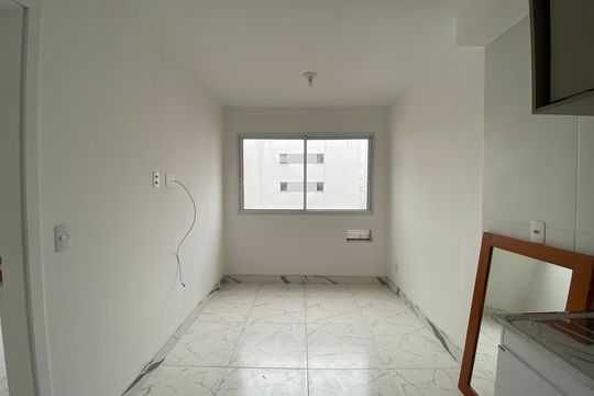Sala / Cozinha de apartamento à venda com 1 quarto, 25m² em Vila Butantã, São Paulo
