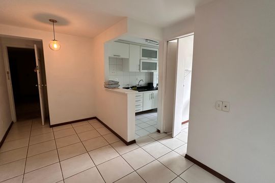 Apartamento para alugar com 2 quartos, 55m² em Jardim das Acacias, São Paulo